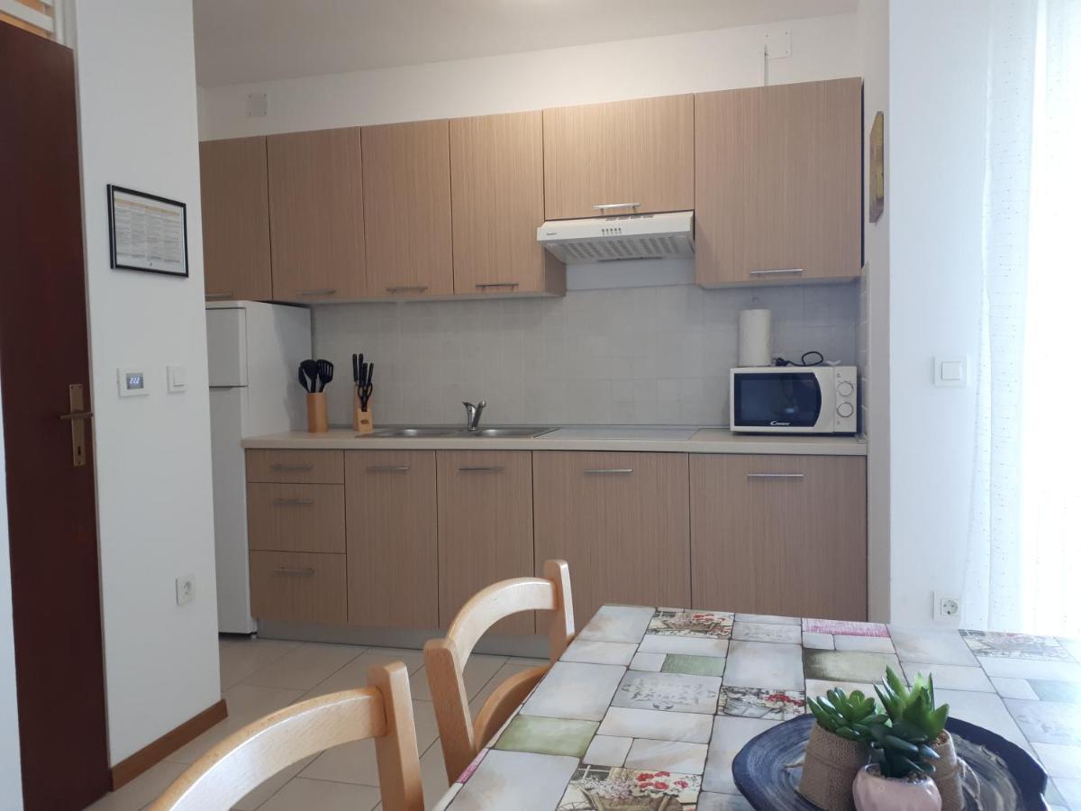 Agata Apartments Novalja Extérieur photo