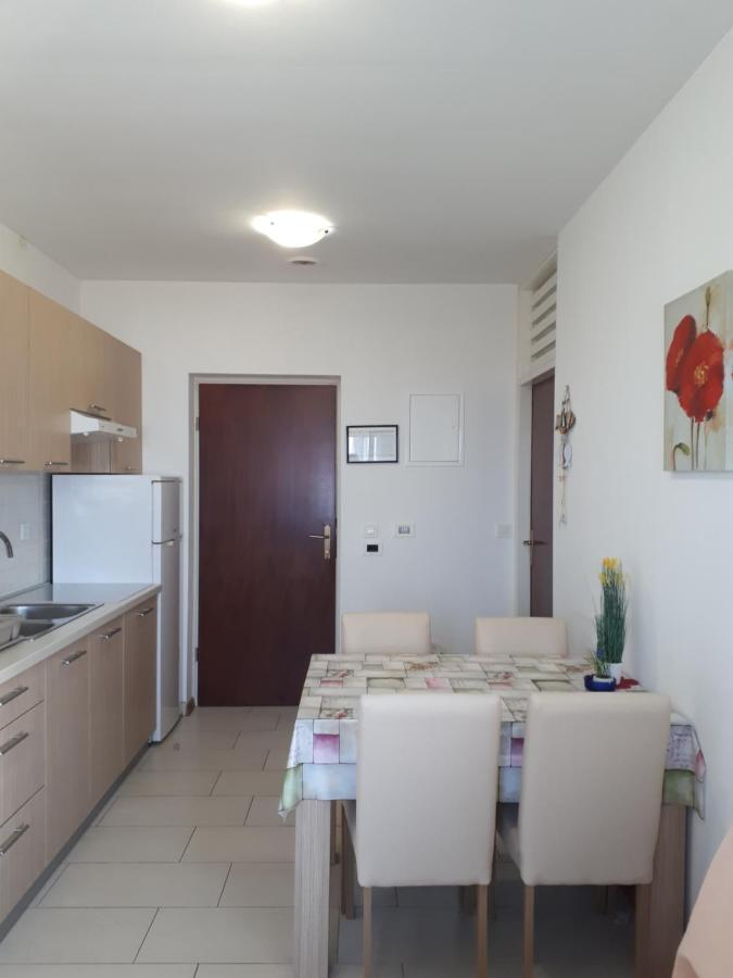 Agata Apartments Novalja Extérieur photo