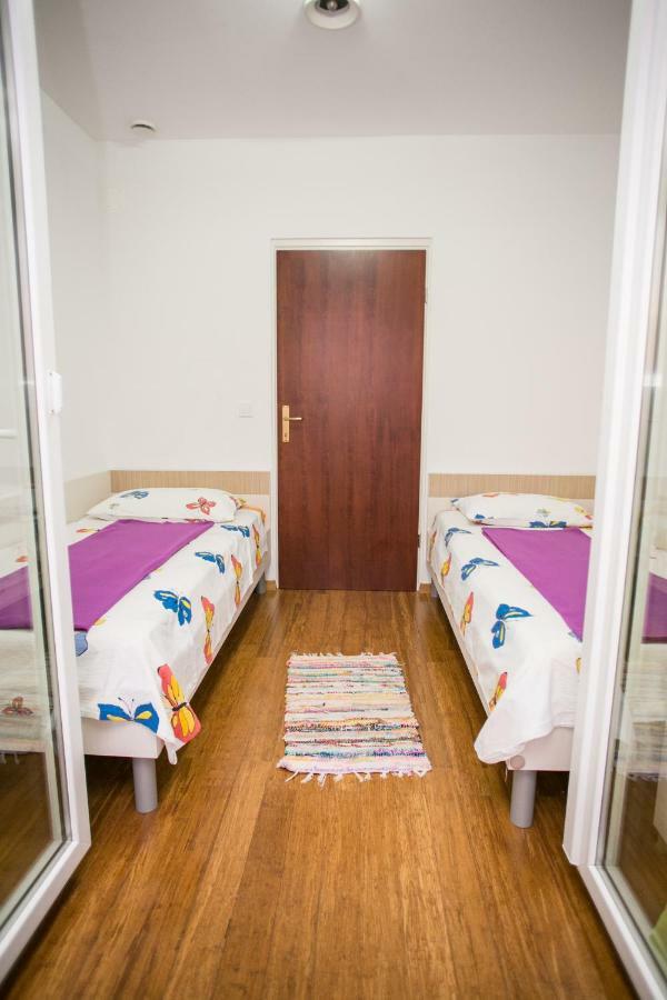Agata Apartments Novalja Extérieur photo