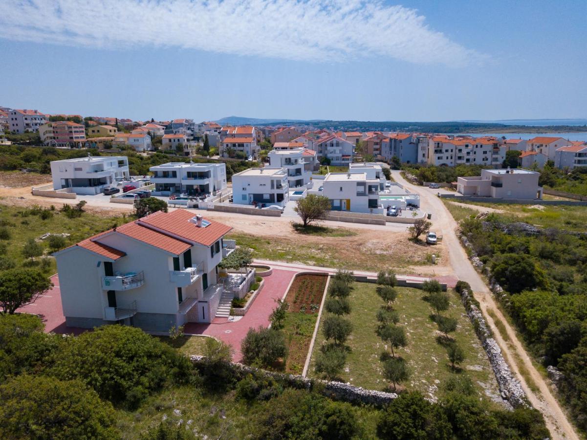 Agata Apartments Novalja Extérieur photo
